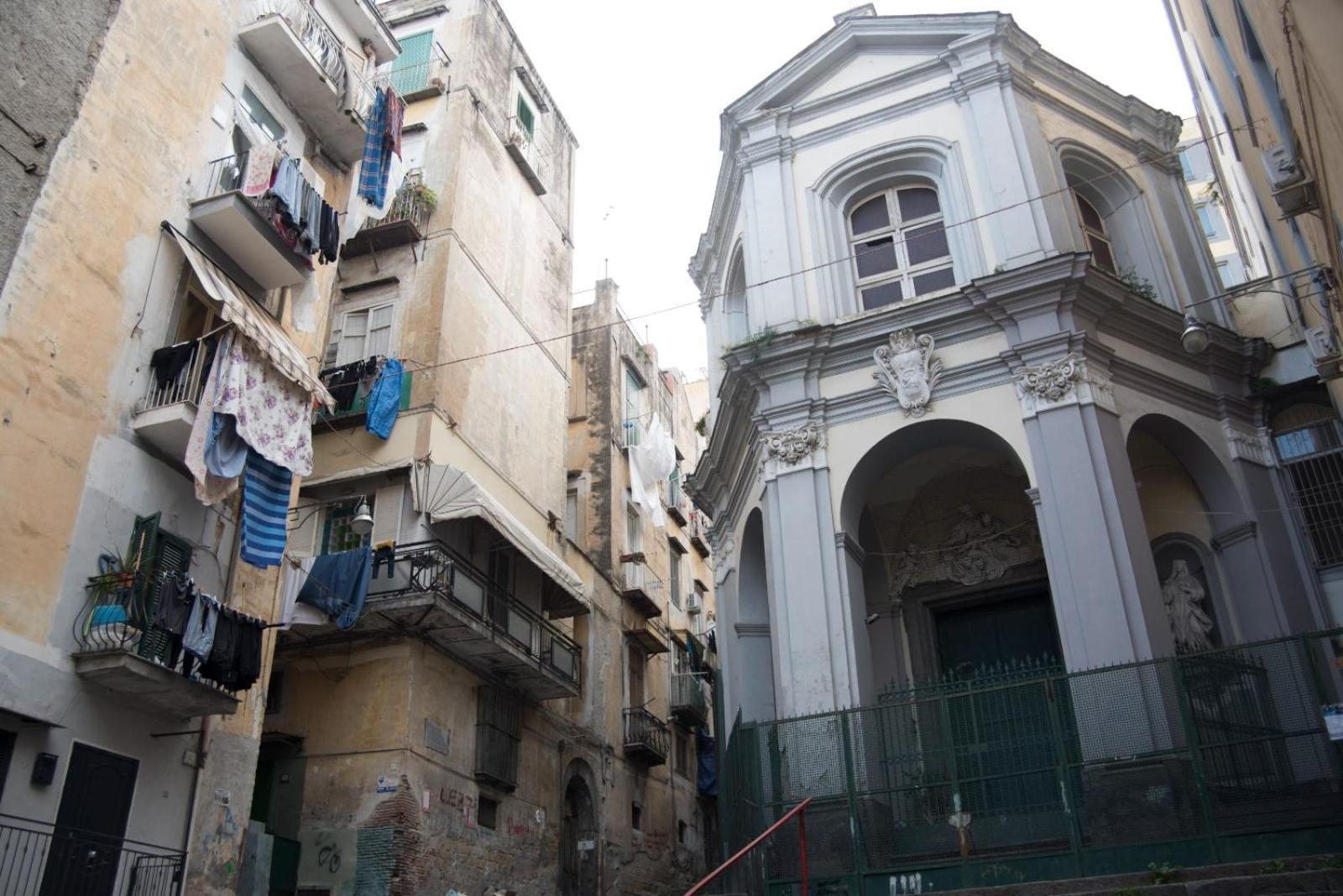 Cozy Apartment Green Napoli Exterior foto